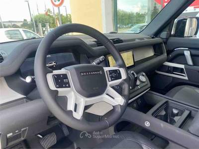 Land Rover Defender 90 3.0D I6 250 CV AWD Auto X-Dynamic SE Nero usata Pinerolo