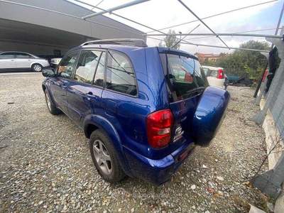 Toyota RAV4 2.0 Tdi D-4D cat 5 porte Sol Blu/Azzurro usata Pinerolo