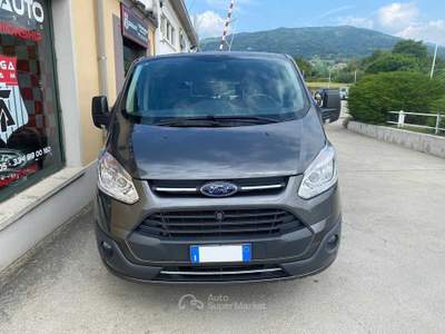 Ford Tourneo Custom 310 2.0 TDCi 130CV aut. PC Trend Grigio usata Pinerolo