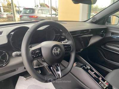 Alfa Romeo Junior 1.2 145 CV Hybrid eDCT6 Speciale Bianco usata Pinerolo