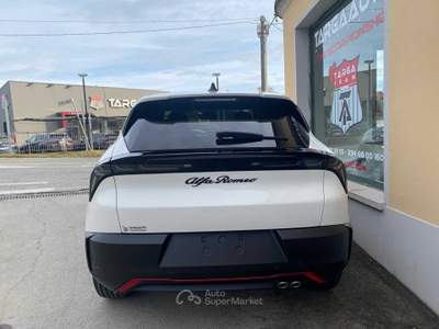 Alfa Romeo Junior 1.2 145 CV Hybrid eDCT6 Speciale Bianco usata Pinerolo