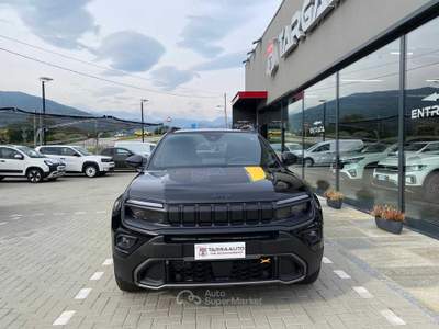 Jeep Avenger 1.2 Turbo 145 CV MHEV 4xe The North Face Nero usata Pinerolo