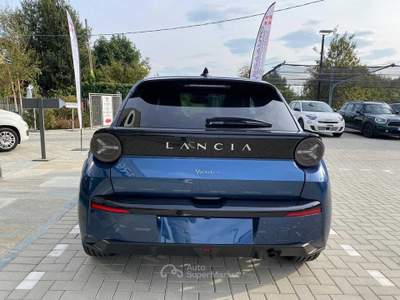 Lancia Ypsilon Hybrid e-DCT Blu/Azzurro usata Pinerolo