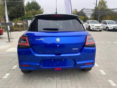 Suzuki Swift 1.2 Hybrid Top Blu/Azzurro usata Pinerolo