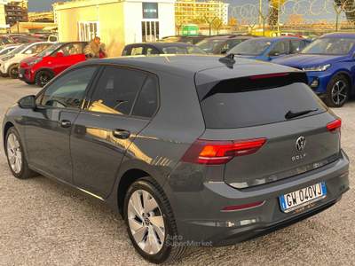 Volkswagen Golf 2.0 TDI SCR Editon Plus E6D Grigio usata Fiumicino