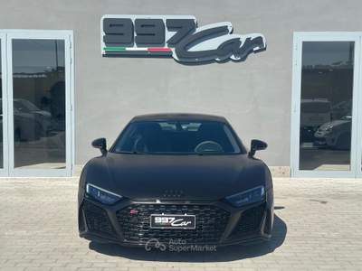 Audi R8 Coup&eacute; 5.2 FSI quattro S tronic plus PERFORMANCE - PRONTA CONSEGNA - TAGLIANDI CERTIFICATI - CARBONIO Nero usata ARICCIA