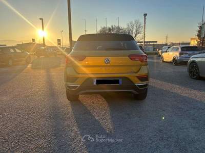 Volkswagen T-Roc T-Roc  2.0 tdi Advanced 4motion dsg Giallo usata Trevi
