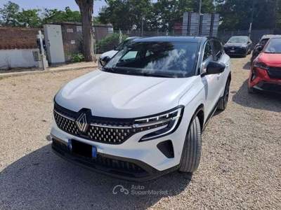 Renault Austral Austral 2023 1.2 E-Tech full hybrid Techno 200cv Bianco usata Trevi