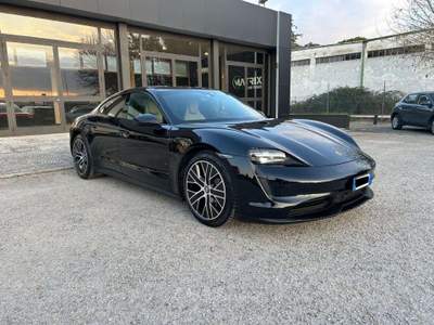 Porsche Taycan Taycan Nero usata Trevi