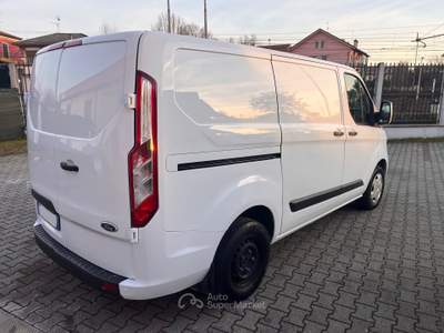 Ford Transit Custom in ottime condizioni generali Bianco usata Vittuone