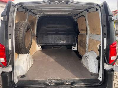 Mercedes-Benz Vito in ottime condizioni generali Bianco usata Vittuone