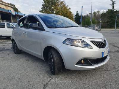 Lancia Ypsilon Lancia Ypsilon GPL Ecochic Gold Grigio usata Cumiana