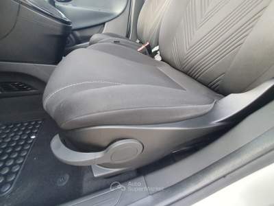 Lancia Ypsilon Lancia Ypsilon GPL Ecochic Gold Grigio usata Cumiana