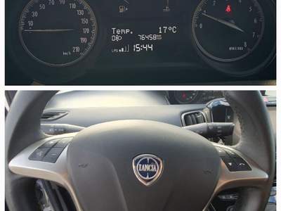 Lancia Ypsilon Lancia Ypsilon GPL Ecochic Gold Grigio usata Cumiana