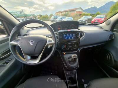 Lancia Ypsilon Lancia Ypsilon GPL Ecochic Gold Grigio usata Cumiana