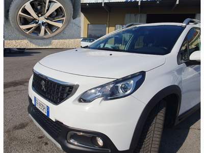 Peugeot 2008 Turbo 110 S&amp;S Allure Bianco usata Cumiana