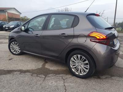 Peugeot 208 5 porte Allure Grigio usata Cumiana
