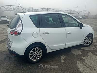 Renault Scénic Scenic Sc&eacute;nic 1.5 dCi 110CV EDC Energy Bianco usata Cumiana