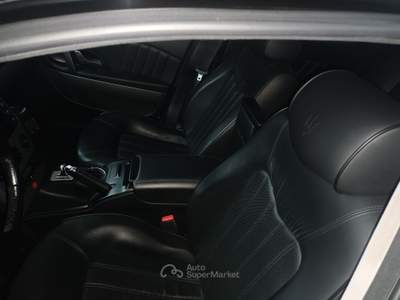 Maserati Quattroporte autovettura appartenuta a dirigente Ferrari Nero usata Castrovillari