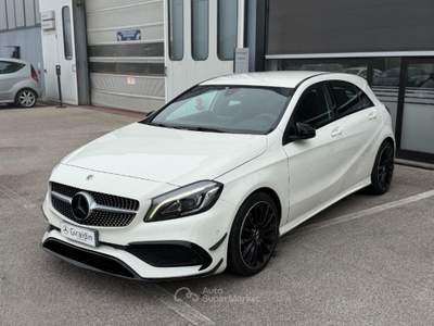 Mercedes-Benz Classe A d Automatic Premium Bianco usata Piove di Sacco