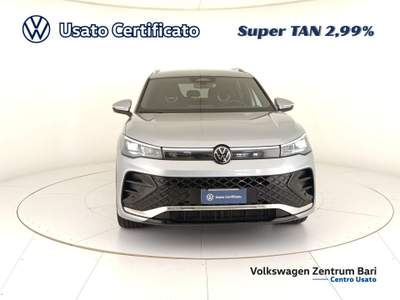 Volkswagen Tiguan 2.0 tdi r-line 150cv dsg Argento usata Bari