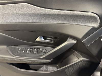 Peugeot 308  1.2 puretech t allure pack s&s 130cv Bronzo usata Firenze