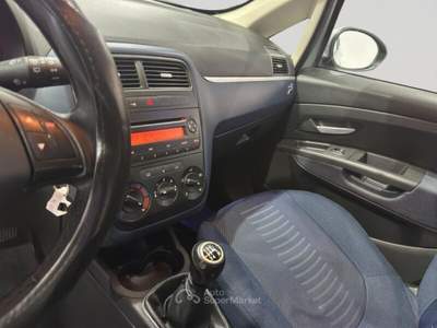 Fiat Grande Punto Grande Punto 1.2 5 porte Dynamic Grigio usata Torino