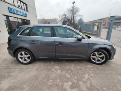 Audi A3 Sportback 1.4 g-tron Ambiente usata Asti