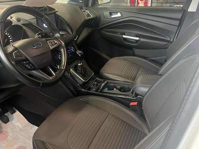 Ford Kuga S&S 4WD Titanium usata Cento