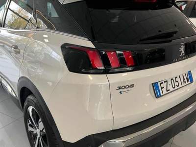 Peugeot 3008 S&S GT Line usata Cento