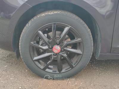 Lancia Ypsilon 5 Porte Ypsilon 1.2 8v Elefantino e usata Sant'Agata sul Santerno
