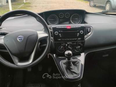 Lancia Ypsilon 5 Porte Ypsilon 1.2 8v Elefantino e usata Sant'Agata sul Santerno