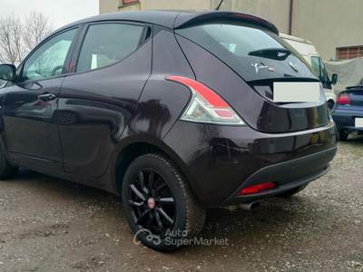 Lancia Ypsilon 5 Porte Ypsilon 1.2 8v Elefantino e usata Sant'Agata sul Santerno