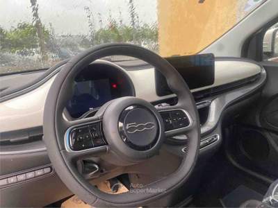 Fiat 500 Berlina 42 kWh Bianco usata Pinerolo