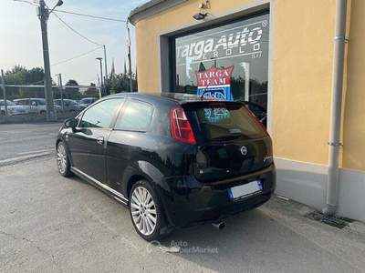 Fiat Grande Punto 1.9 MJT 130 CV 3 porte Sport Nero usata Pinerolo