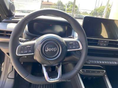 Jeep Avenger 1.2 Turbo 145 CV MHEV 4xe Upland Nero usata Pinerolo