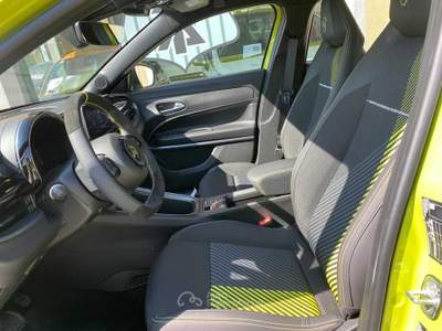 Abarth 600e Scorpionissima Verde usata Pinerolo