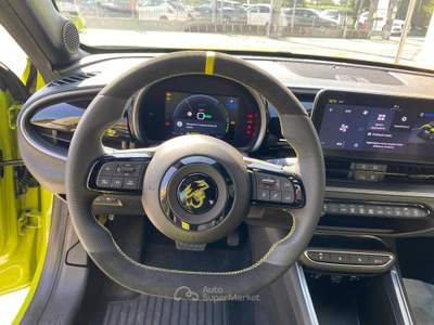 Abarth 600e Scorpionissima Verde usata Pinerolo