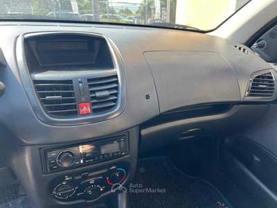Peugeot 206 Plus 1.1 60CV 3p. Plus GPL Grigio usata Pinerolo
