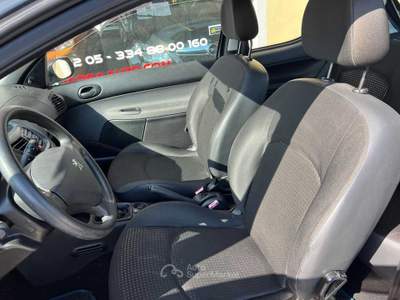 Peugeot 206 Plus 1.1 60CV 3p. Plus GPL Grigio usata Pinerolo