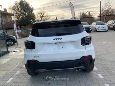Jeep Avenger 1.2 turbo e-hybrid mhev The North Face 4xe 145cv edct6 Bianco usata Pinerolo