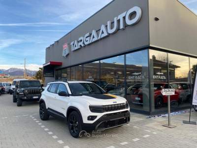 Jeep Avenger 1.2 turbo e-hybrid mhev The North Face 4xe 145cv edct6 Bianco usata Pinerolo