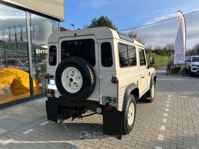 Land Rover Defender Defender 90 2.5 tdi County Bianco usata Pinerolo