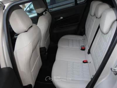 Fiat 600 Hybrid 110 CV DCT MHEV La Prima Beige usata Trapani