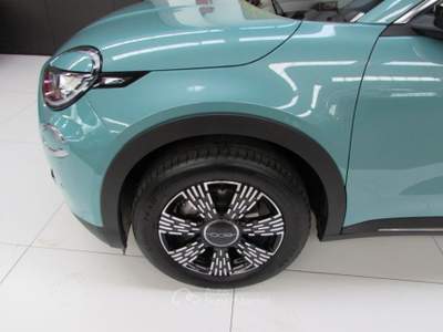 Fiat 600 Hybrid 145 CV DCT MHEV Blu/Azzurro usata Rho