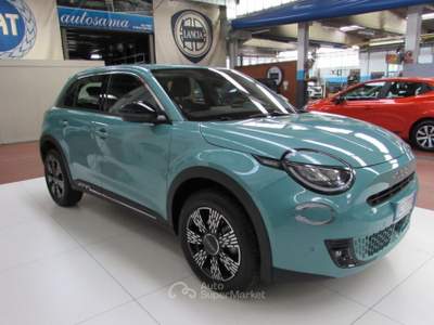 Fiat 600 Hybrid 145 CV DCT MHEV Blu/Azzurro usata Rho