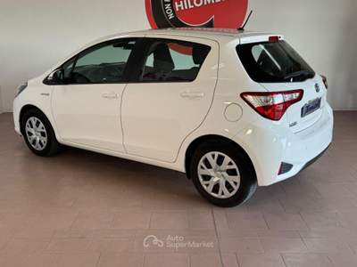 Toyota Yaris 1.5 Hybrid 5 porte Business Iva.esp. Unip Neop Bianco usata Crocetta del Montello