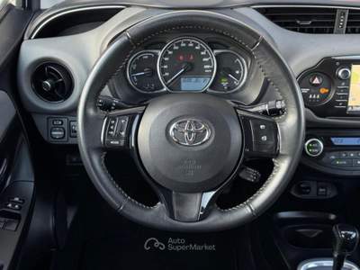 Toyota Yaris 1.5 Hybrid 5 porte Business Iva.esp. Unip Neop Bianco usata Crocetta del Montello