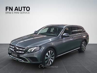 Mercedes-Benz Classe E E 220 d S.W. 4Matic Auto Business Sport All-Terrain Grigio usata Torino