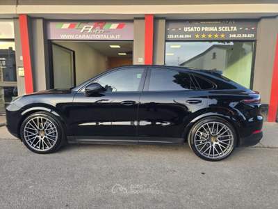 Porsche Cayenne Coupé 3.0 V6 Panorama 22" Full LED Sospensioni 36 Nero usata Rezzato
